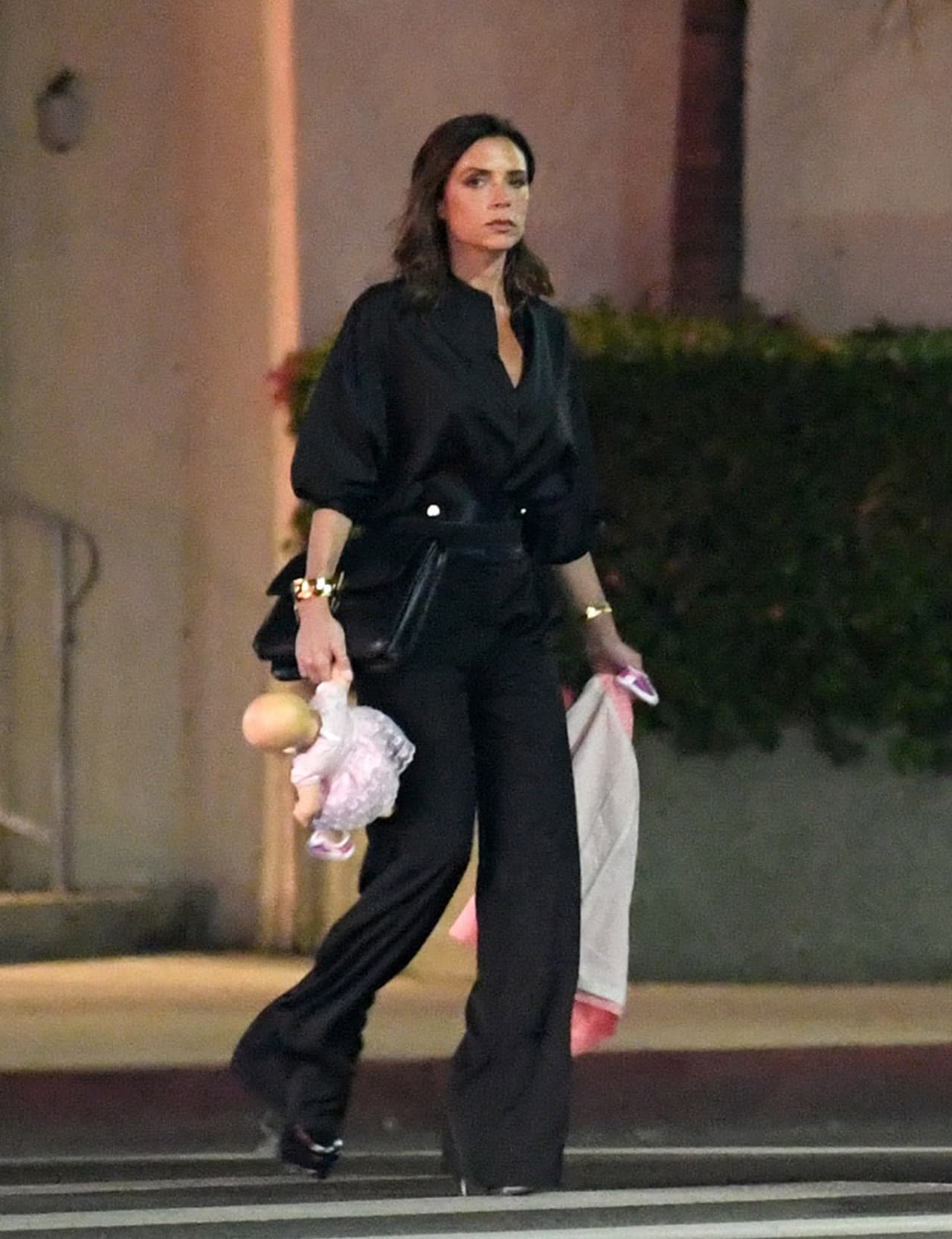 Victoria como de costumbre lucía muy elegante.