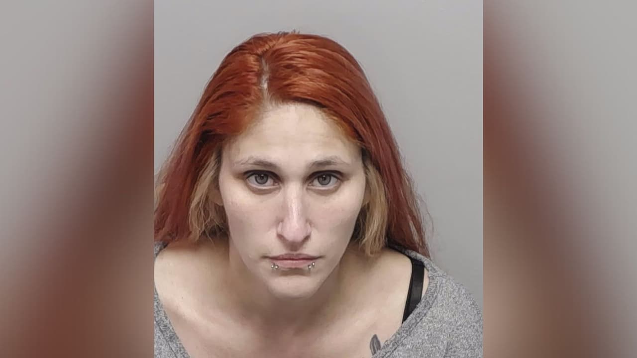 Arrestan a mujer acusada de asesinar a su pareja en China Grove, en San Antonio 