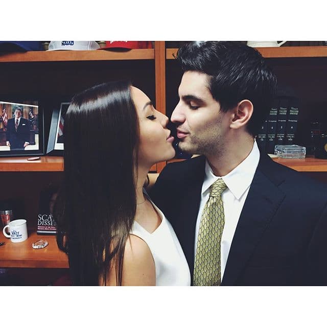 Sin pensarlo mucho, en septiembre se casaron en una boda secreta ante la ley.