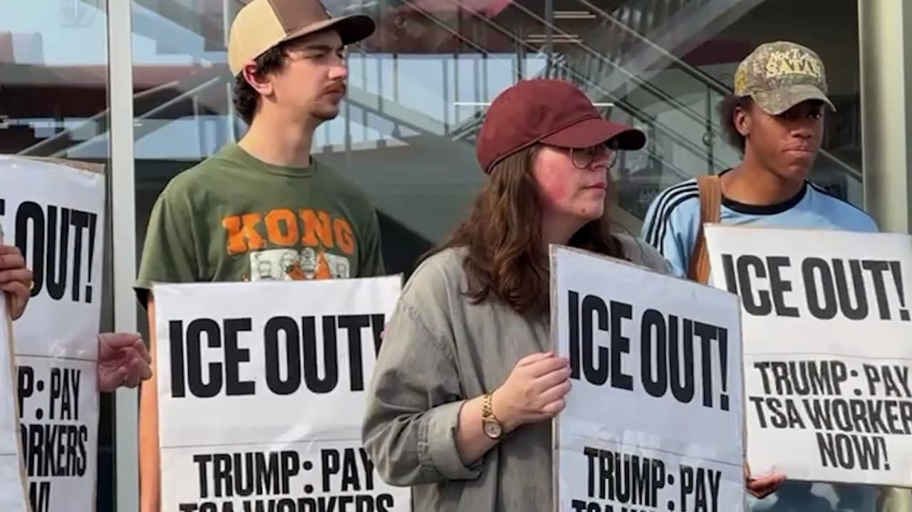 “Llegué a las 2am y perdí mi vuelo”: largas filas de TSA en Atlanta, pasajeros narran experiencias