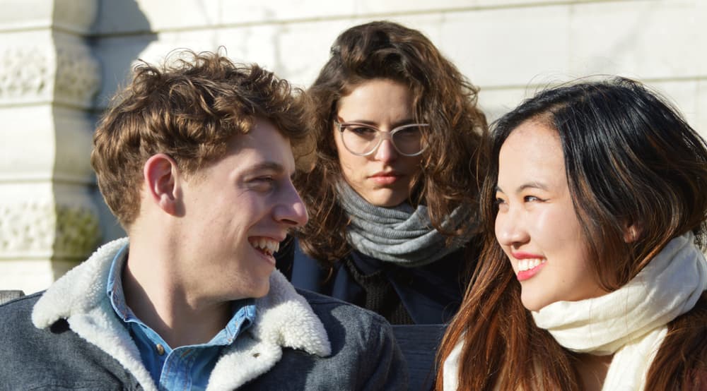 <b>CAPRICORNIO</b>
<br>Ellos pueden ser muy posesivos, egoístas y muy arrogantes. Su necesidad de control se expande a la gente y por ende, a una relación, así que si se enfrentan a una separación, se pueden poner muy malitos. Puede que quieran controlar a su pareja y hacerle exigencias como que le regrese de inmediato sus pertenencias o incluso amenazarle con algo para lograr que regresen a su lado.