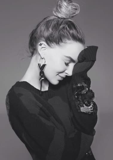 El portal de Televisa Espectáculos reportó que la cantante de 'Boba Niña Nice' no tolera el éxito de su rival.