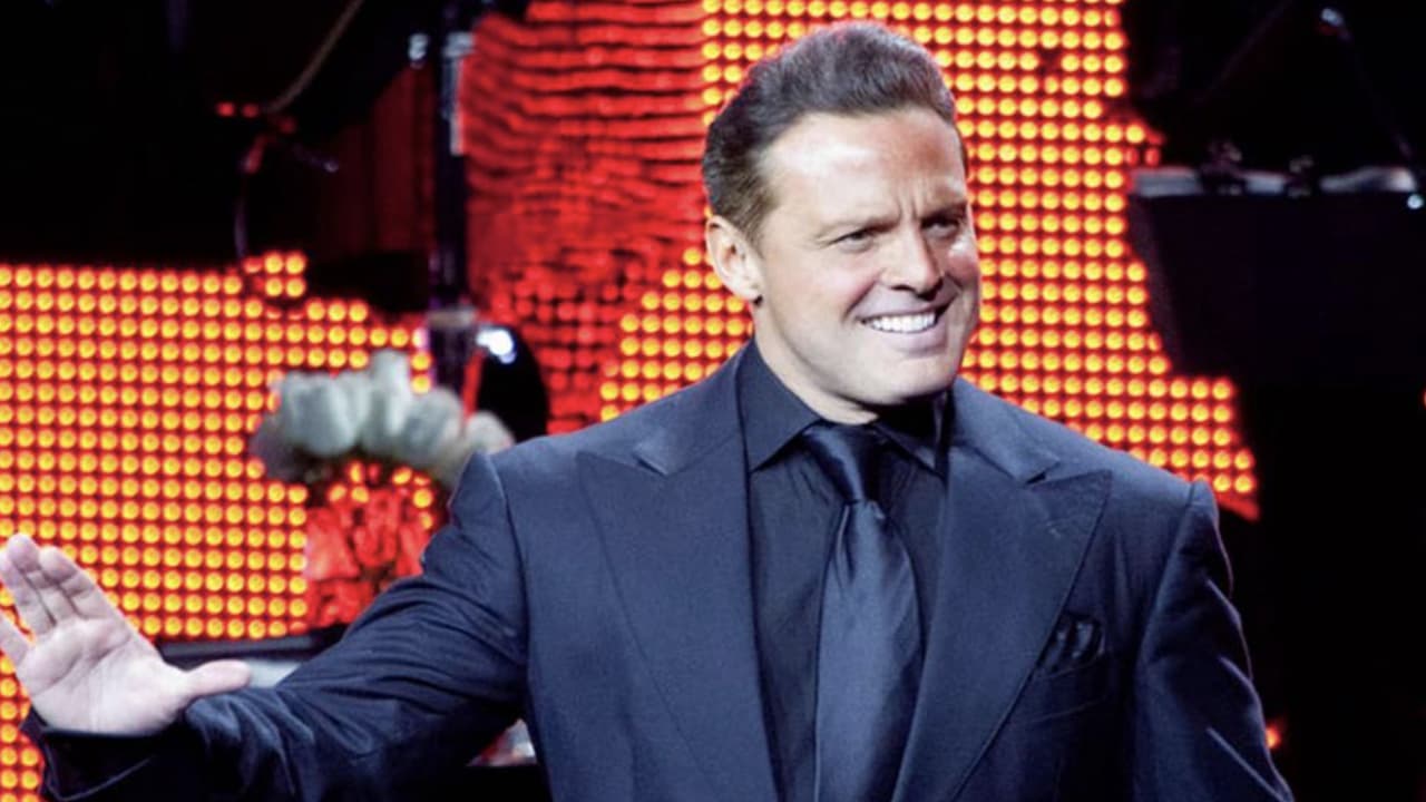 Extrabajador denuncia a Luis Miguel por falta de pago