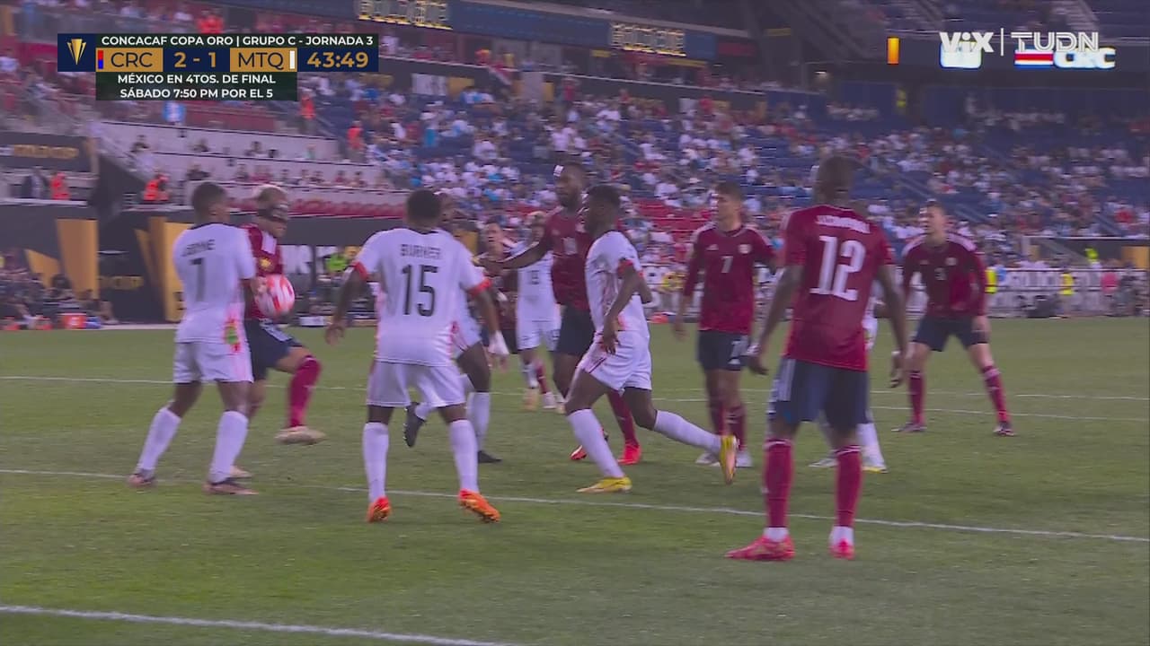 ¡Qué error! Ni el árbitro ni el VAR vieron la mano en el 2-1 de Costa Rica
