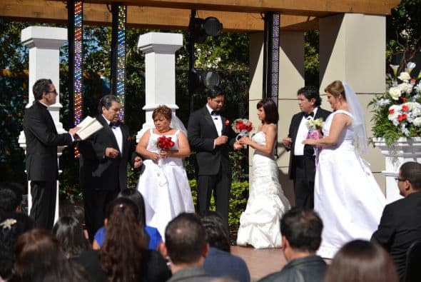 Tocó el turno a la pareja más joven, Nicolás y Jennifer. Ellos tienen 8 años de casados y un hermoso bebé.