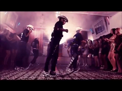 Si existiera un muro en la frontera, las botas picudas no habrían puesto a bailar a Dallas y a Houston