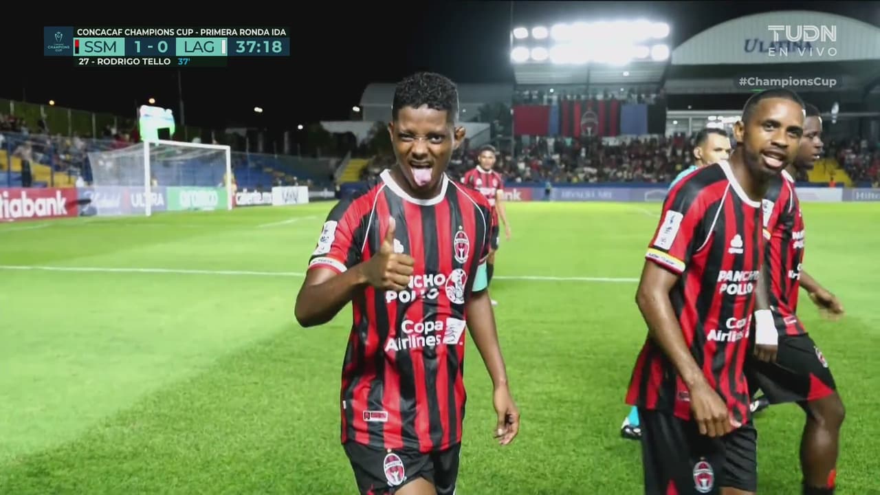 ¡San Miguelito sorprende a LA Galaxy! Tello mete testarazo fulminante