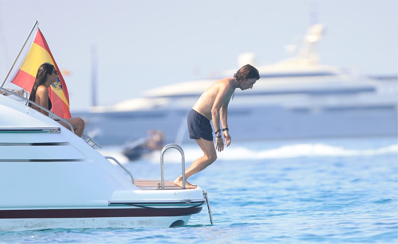 Hasta que él mismo decidió darse un buen chapuzón.