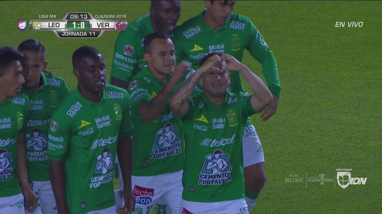 ¡Ya lo gana el líder! Meneses le da la ventaja al Veracruz