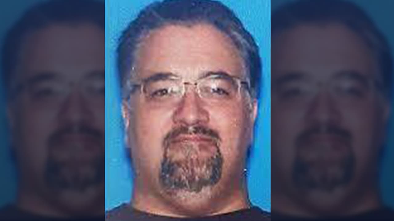 Arrestan a maestro de canto acusado de abuso sexual lascivo contra una niña de 14 años 