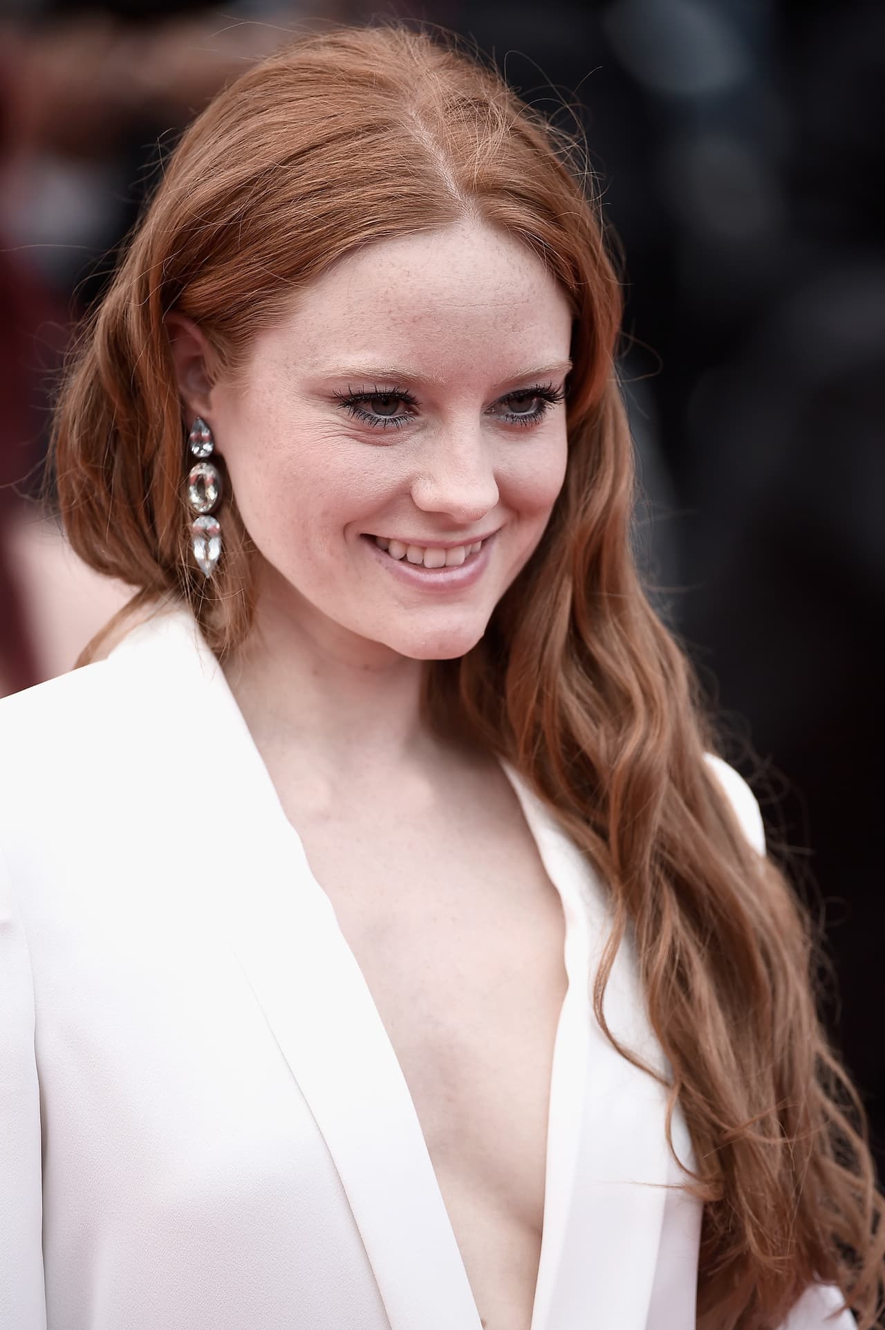 Dejó su melena al natural.