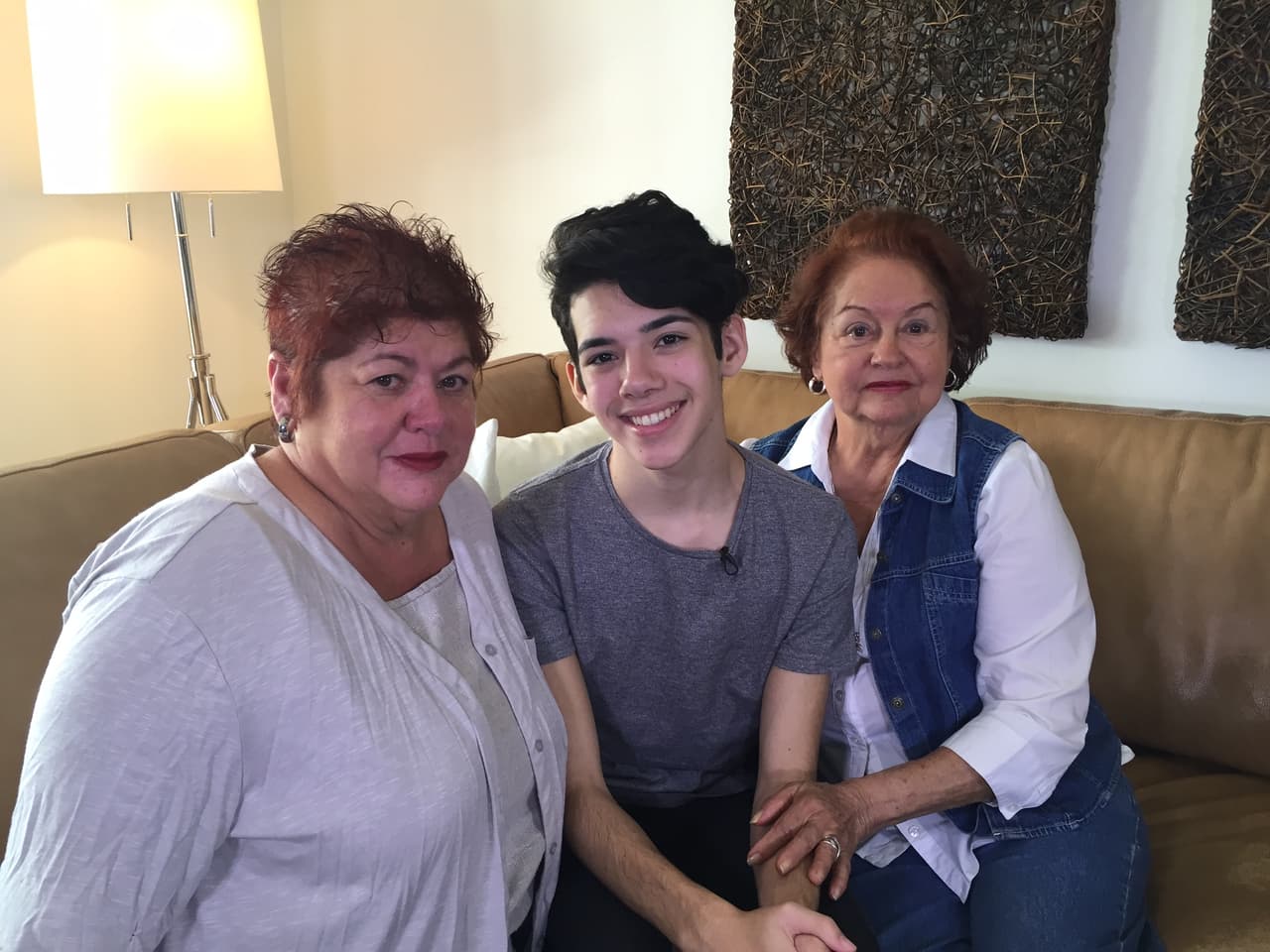 Nuestras cámaras se colaron en casa de Yoandri. El cubano nos mostró los rincones de su crib.