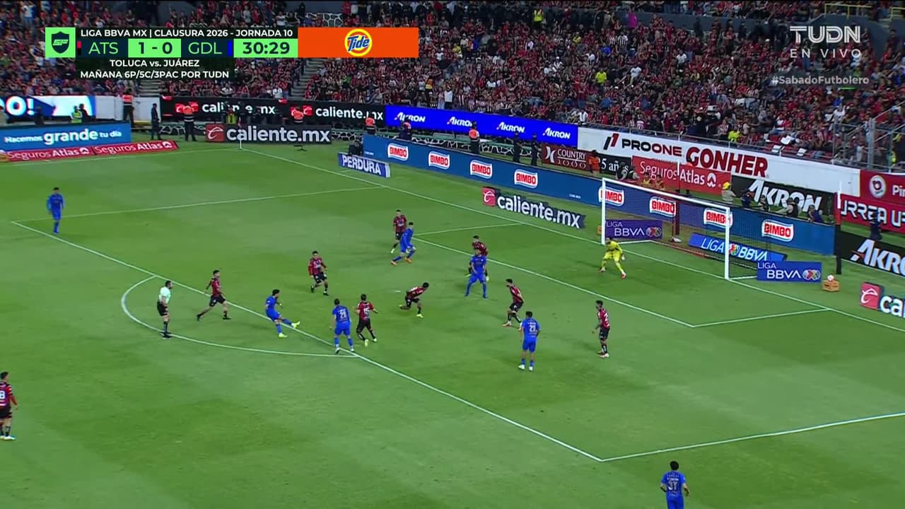 ¡TIRO ATAJADO! disparo por Omar Govea.