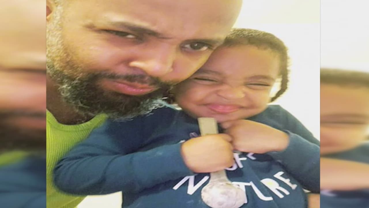 Muere calcinada dentro del vehículo de su propio padre una niña de 3 años 