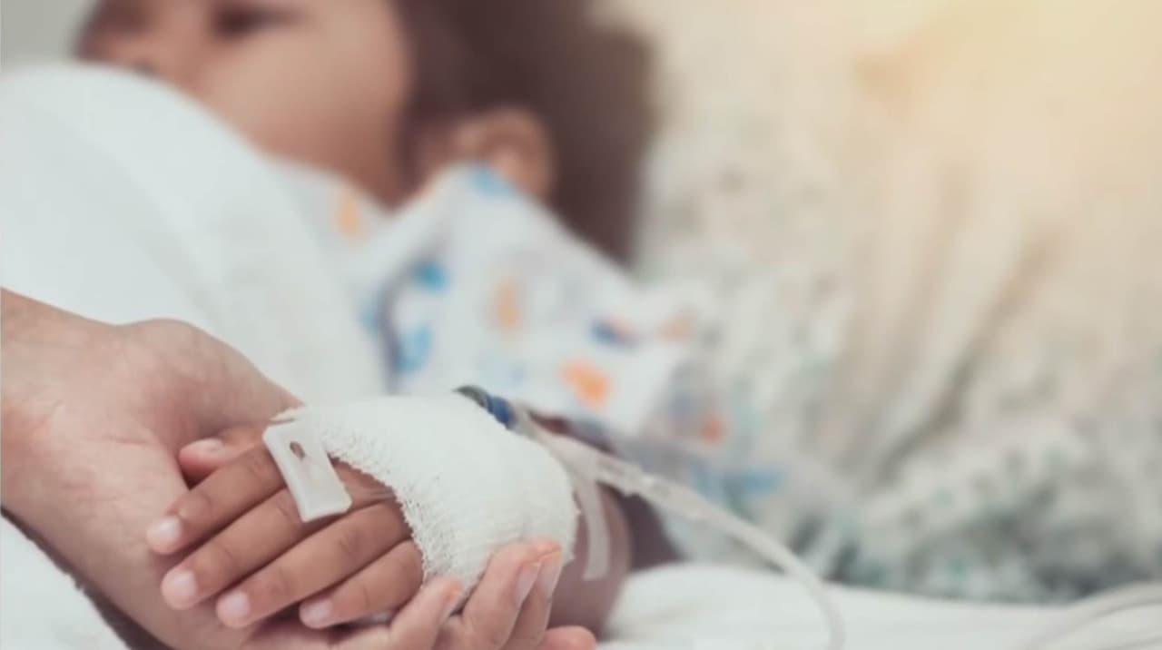 Detectan presencia de rotavirus en aguas residuales y alertan sobre picos de contagio en el país