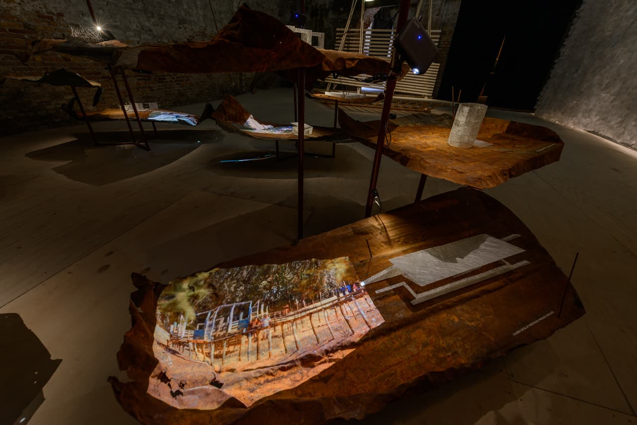 "A contracorriente", el pabellón chileno, pone el foco en el problema de la transformación del territorio rural.