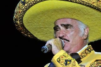 'Chente' ofrecerá las últimas fechas de su gira en la México los días 10, 12 y 13 de septiembre. Con ello finalizará su gira del adiós.