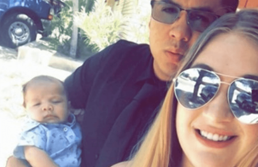 <b>Jordan Anchondo, 25 años</b> 
<br>
<b>Andre Anchondo, 24 años</b> 
<br>La pareja acababa de celebrar su primer aniversario de boda y su hija mayor cumplía 6 años. Según indicaron familiares, después de dejar a la menor en la práctica de porristas, los Anchondos se dirigieron con su hijo a un Walmart para comprar útiles escolares. Allí, un hombre armado abrió fuego y la pareja murió protegiendo a su bebé.