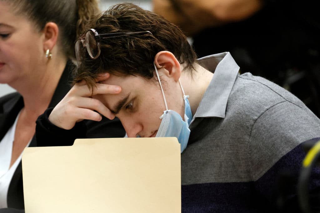 Jurado recomienda prisión perpetua sin libertad condicional para Nikolas Cruz, autor de la masacre de Parkland 