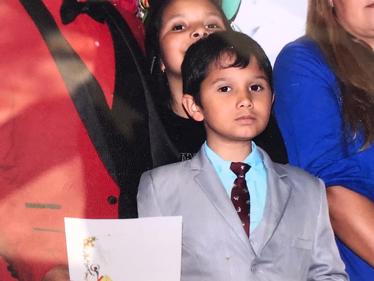 La familia le dijo a Noticias 23 que el menor quería una dónut antes de ir a la escuela.