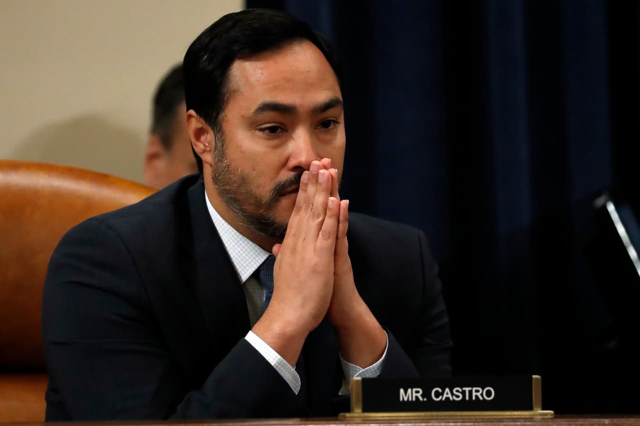 Joaquín Castro recuerda a su abuela al hablar de la situación de trabajadoras de limpieza en tiempos de coronavirus 