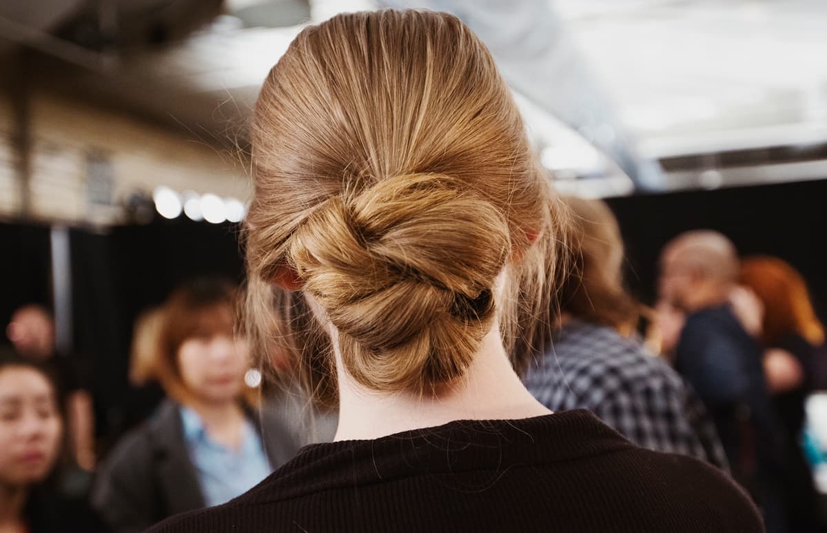 Paso a paso: peinado de alfombra roja