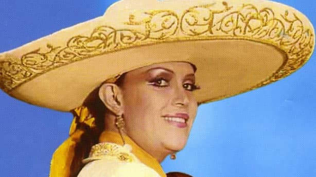 Durante la intervención sufrió un paro cardiorespiratorio. Tras estabilizarla y valorarla diagnosticaron que su cerebro había estado más de un minuto sin recibir oxígeno.