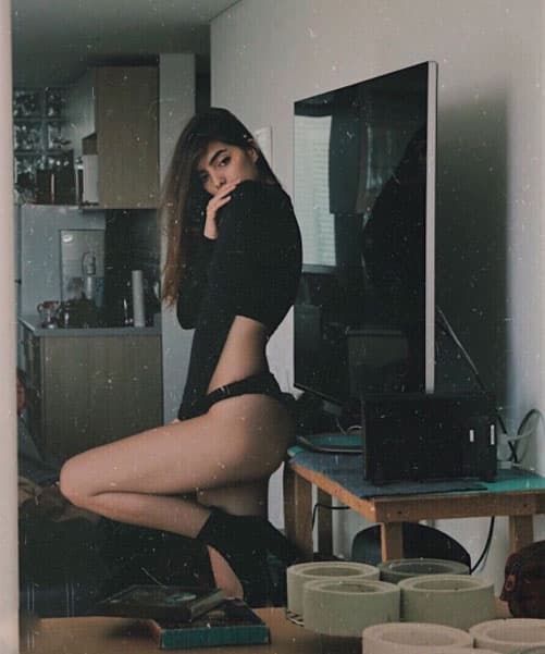 La joven ya tiene 21 años y no deja de sorprender a sus más de 100 mil seguidores en Instagram con sus fotografías.