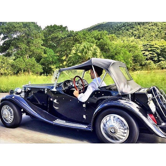 “#Valentin les manda saludos desde el foro” escribió el actor.