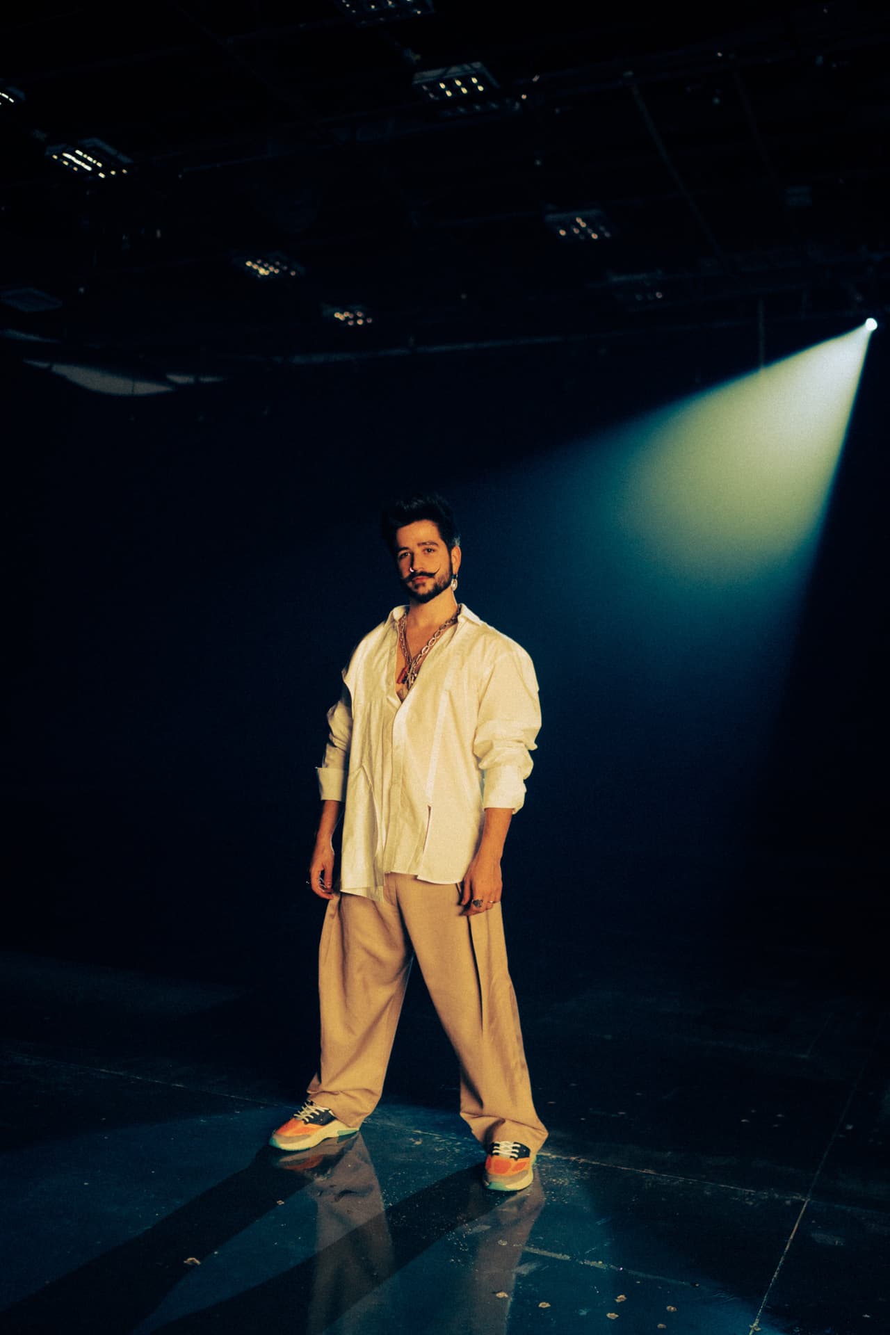 Resultó ganador en: Artista Revelación Masculino, Artista Del Año – Pop, Colaboración del Año – Pop y Canción del Año – Urbano/Pop por 'Si Me Dices Que Sí' tema interpretado con 
<b>Reik</b> y 
<b>Farruko</b>, así como Álbum Del Año Pop para su material 'Por Primera Vez'.