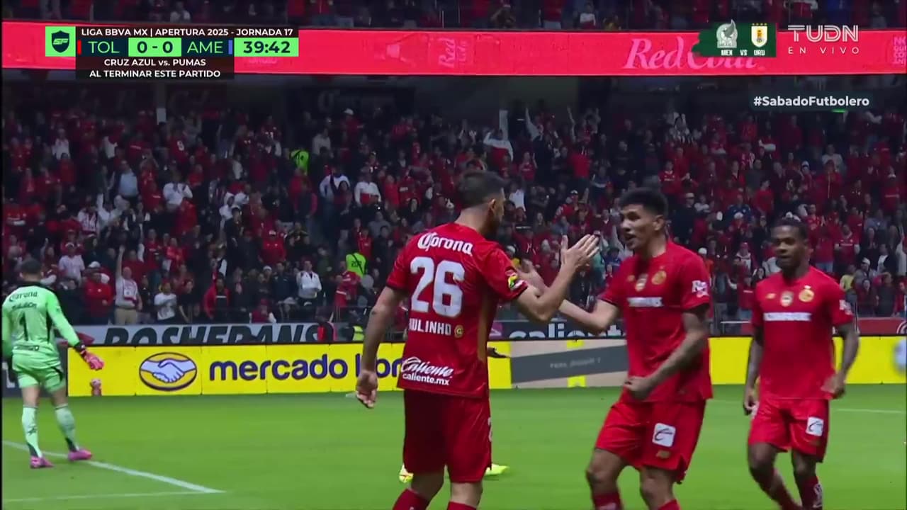 ¡Golazo de Toluca! ¡Paulinho destroza la portería de Malagón con un bombazo!