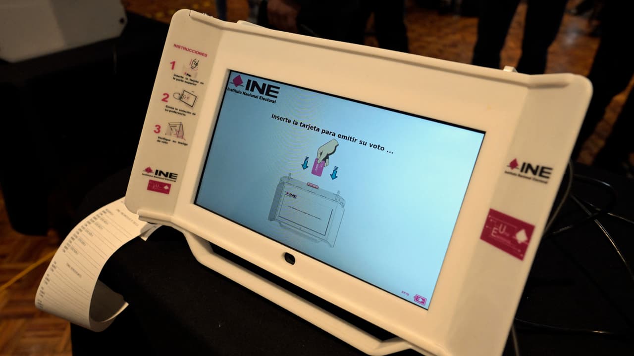 Más de 150,000 mexicanos en el exterior por pueden votar por internet: te presentamos el paso a paso