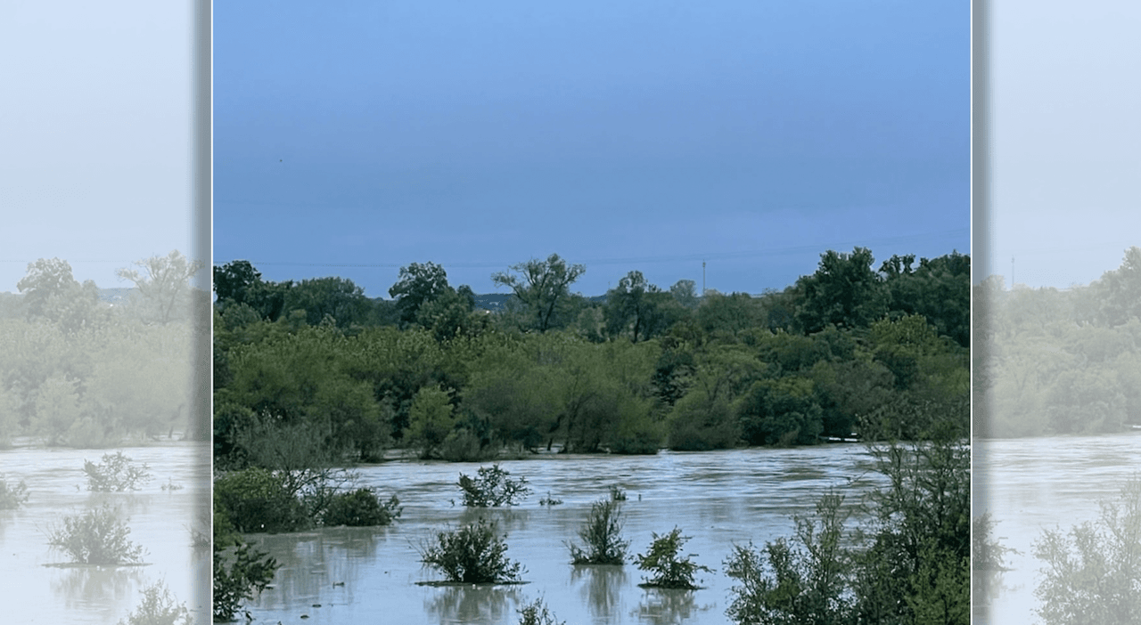 Autoridades de San Marcos reabren puente sobre el río Blanco tras fuertes lluvias
