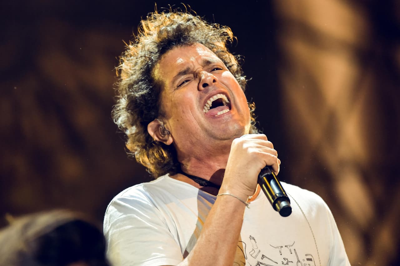 El colombiano Carlos Vives llegó en "La Bicicleta" a Latin GRAMMY.