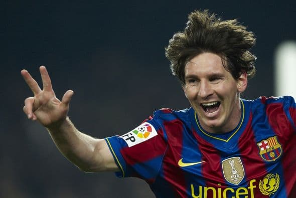 Lionel tendría una semana mágica y llena de goles en Marzo del 2010 al completar dos hat tricks ante el Valencia y el Real Zaragoza en la Liga Española, además de un doblete ante el Suttugart en la Liga de Campeones.