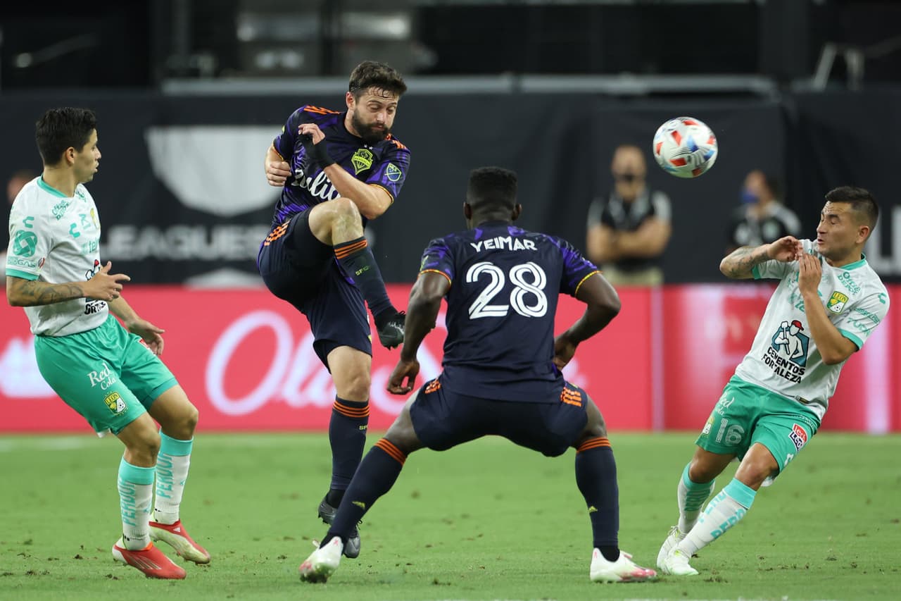 León remontó una desventaja de 1-0 y terminan quedandose con el encuentro 2-3 y se coronan en la Leagues Cup.