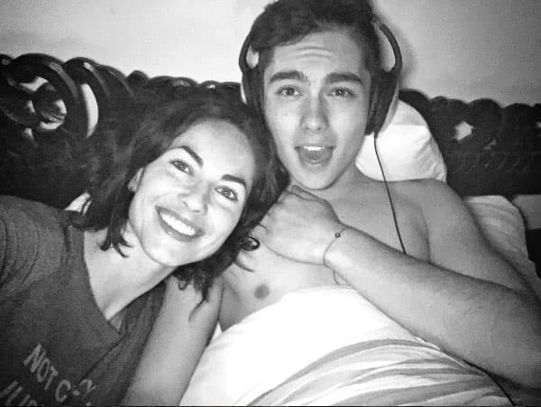 Bárbara Mori y su retoño Sergio Mayer son los primeros en la lista.