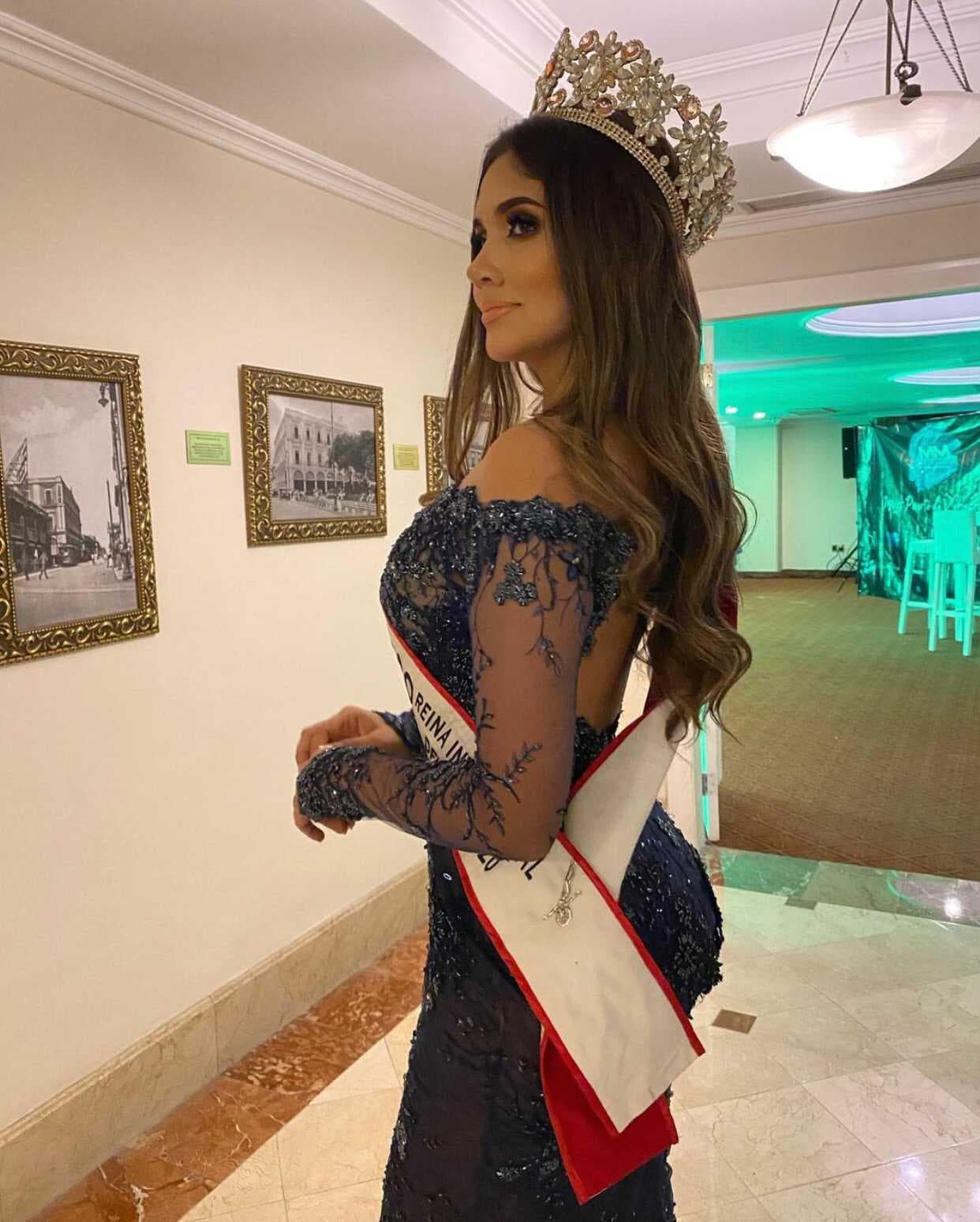 Uno de los primeros que conquistó fue el título de Miss Earth Oaxaca 2015.
<br>