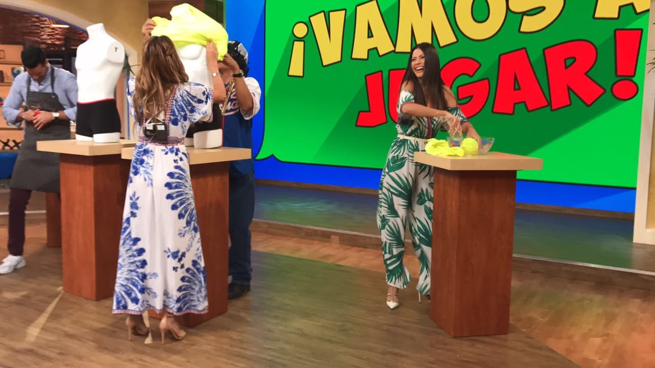 Ana Patricia moría de risa al ver el desorden que había por todos lados.