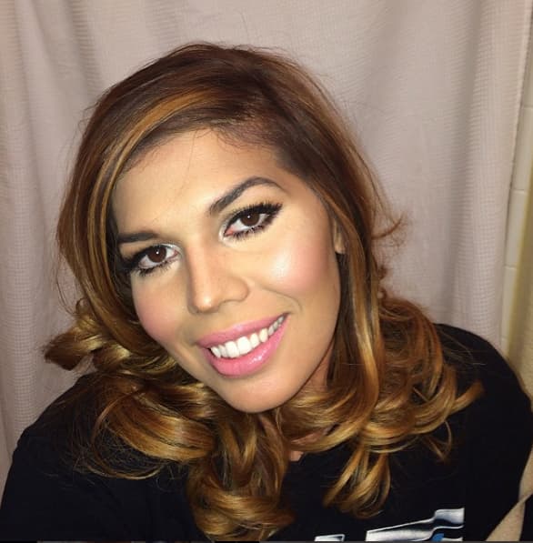 Fue por eso que Julie se convirtió en una de sus mejores amigas y confidente.