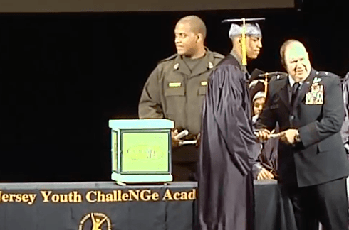 Edwin Coste en su graduación el pasado marzo.