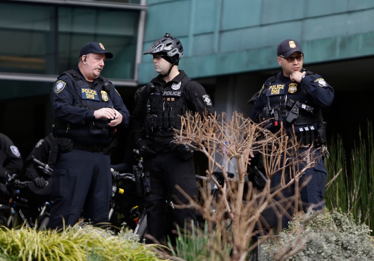 Para el gobierno de Trump no hay excepciones: todos los indocumentados son blanco de deportación