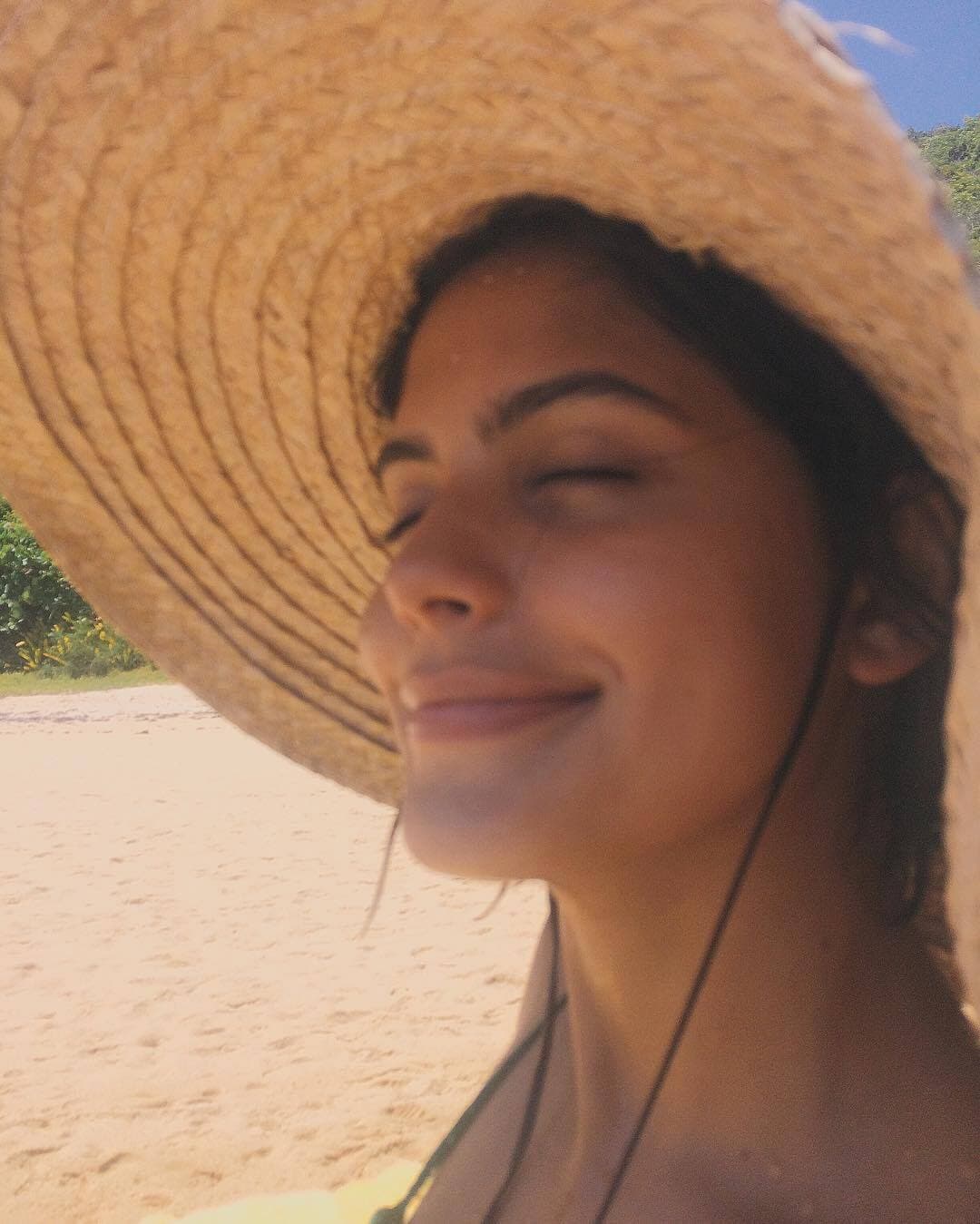 Nacida el 9 de febrero de 1998, la interprete debutó en 2006 en la cinta 'El caballero Didi y la princesa Lili'
<i>.</i> Un año más tarde participó en la secuela 'El secreto de la princesa Lili'
<i>.</i>