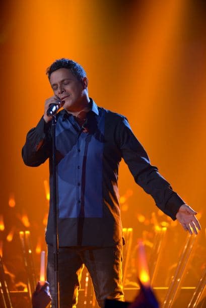 Alejandro Sanz puso el 'feeling' romántico a la noche.