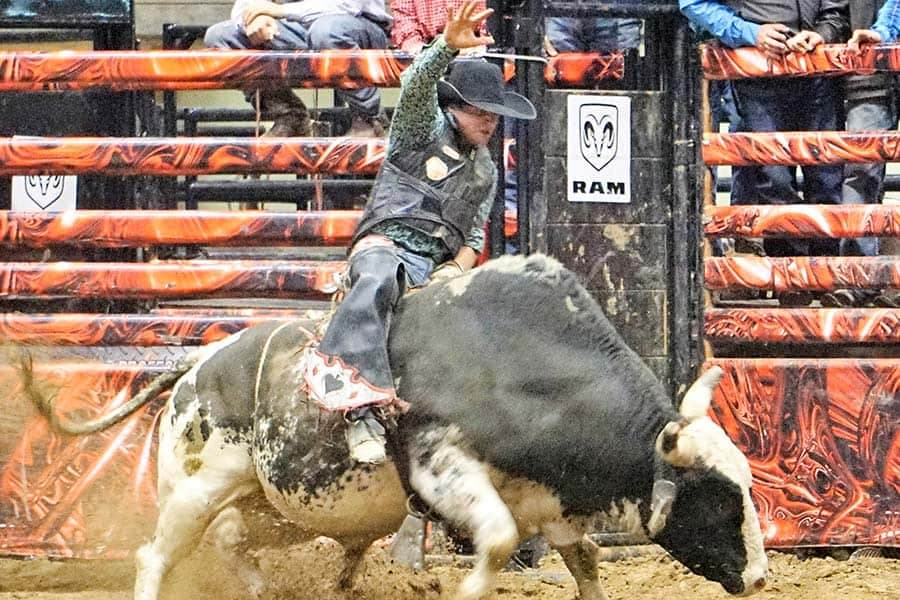 Boletos VIP al Professional Championship Bull Riders 