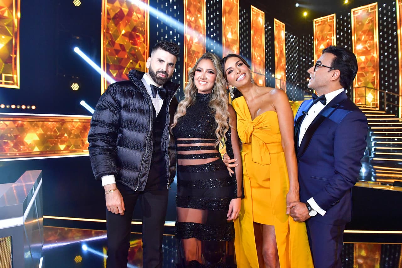 Esta fue la última vez que vimos a nuestros cuatro jueces reunidos, siempre simpáticos y elegantes, aunque en la final superaron a todos sus anteriores outfits.