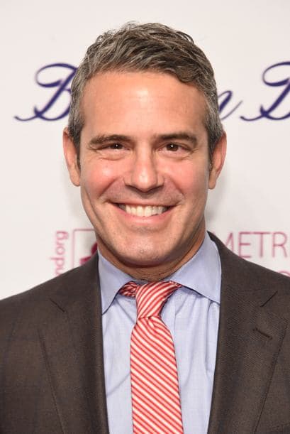El conductor Andy Cohen: "Maravilloso despertar con la noticia de que el amor venció en Irlanda".