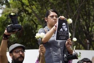 Manifestación tras el asesinato del fotoperiodista Rubén Espinosa. 