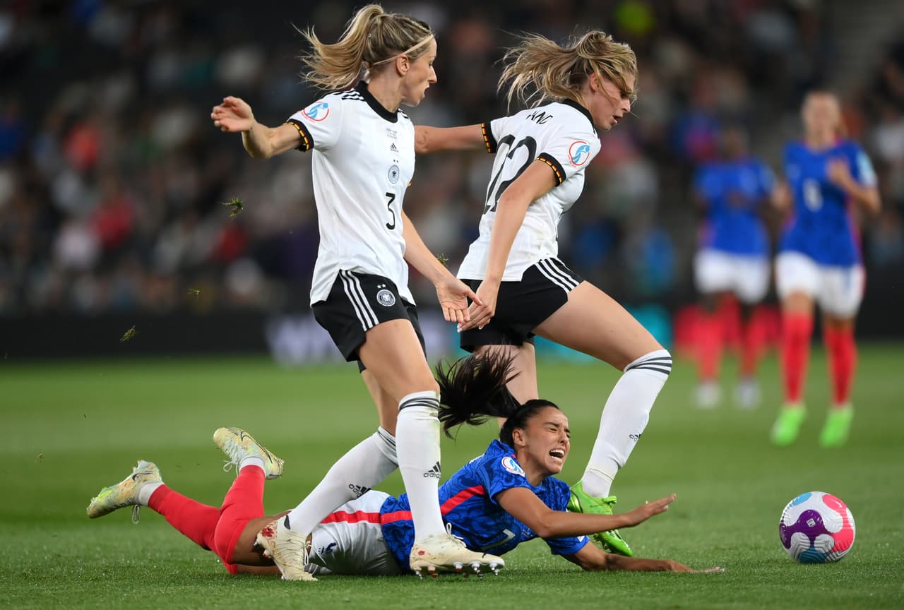 Gracias a un espectacular doblete de Alexandra Popp, Alemania venció a Francia y se metió a la Final en busca de su noveno título de la Euro Femenil. Ahora se verá las caras ante la local Inglaterra.