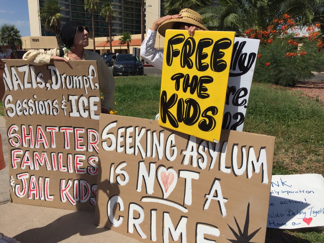 Distrito escolar en Arizona quiere ofrecer educación a los niños que han sido separados de sus padres